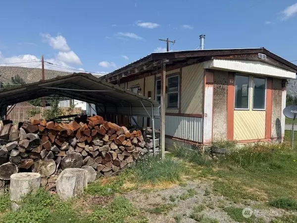 Tonasket, WA 98855,229 Johnathan ST