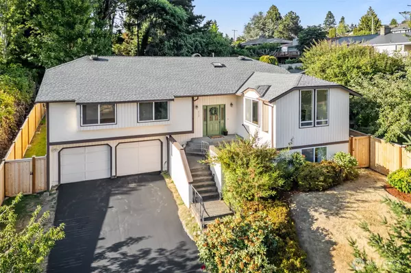 418 SW 189th ST, Normandy Park, WA 98166