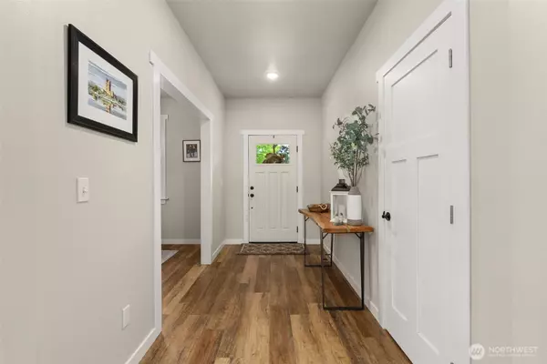 Onalaska, WA 98570,119 Redwood LN