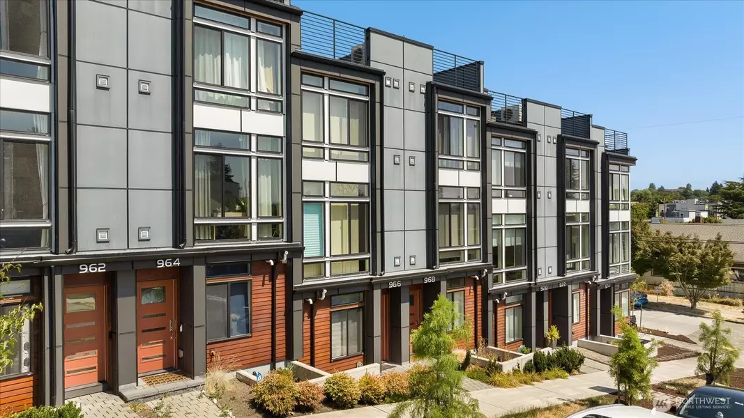 972 N Allen PL, Seattle, WA 98103