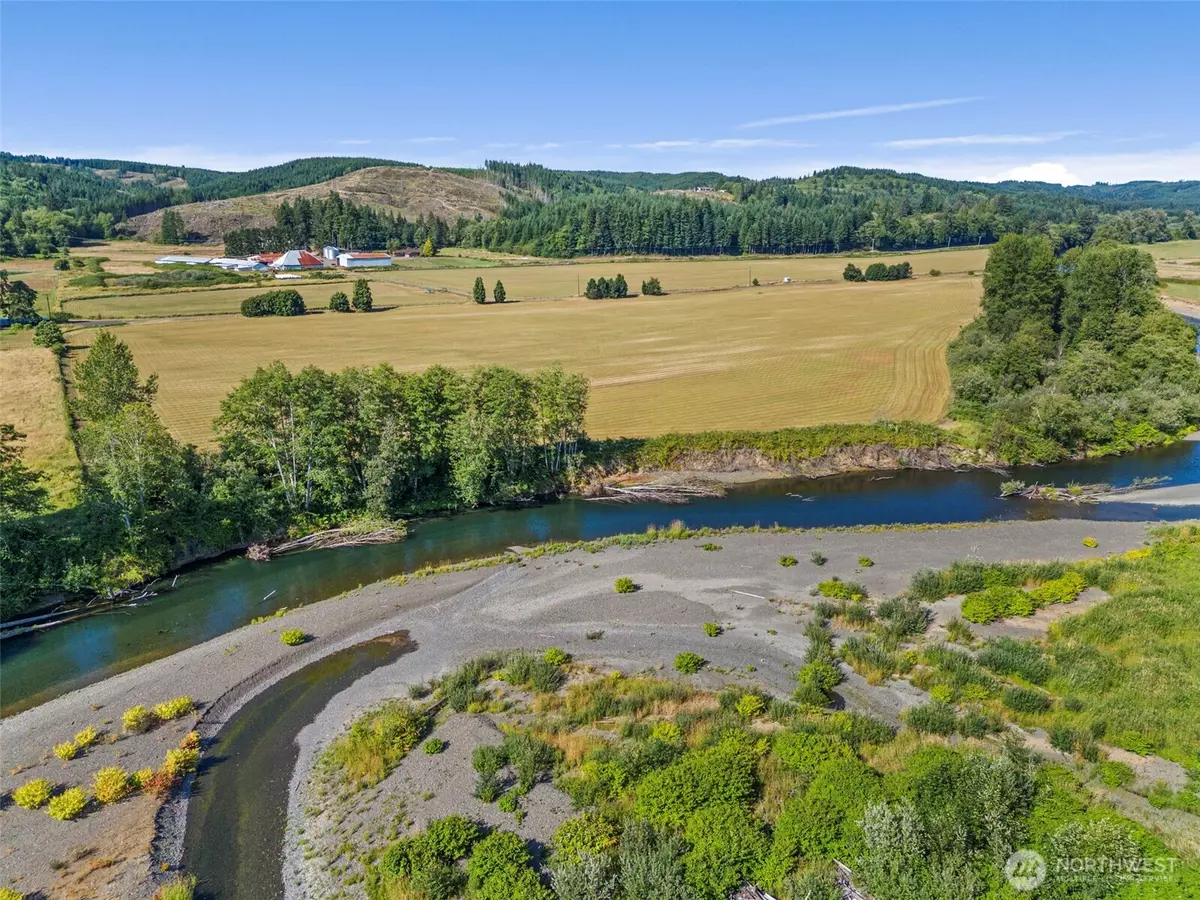 Montesano, WA 98563,627 Wynoochee Valley RD