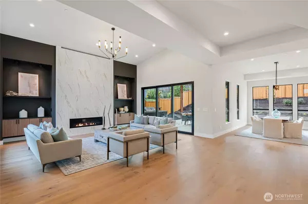 Bellevue, WA 98005,2423 129th AVE SE