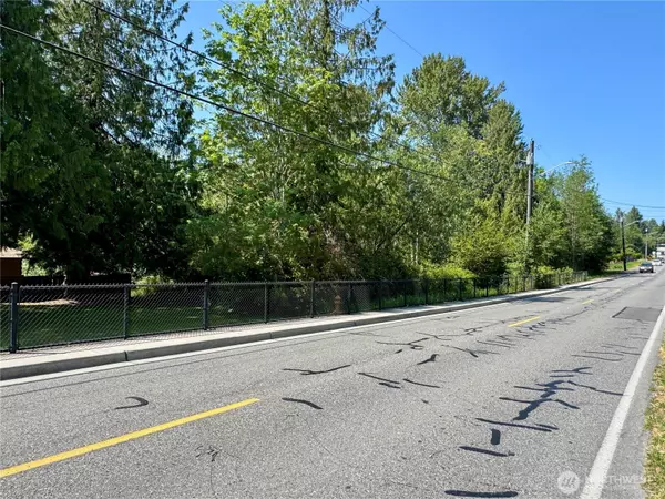 Bothell, WA 98021,242 xx 7th AVE SE
