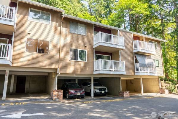 8652 164th AVE NE #C211, Redmond, WA 98052