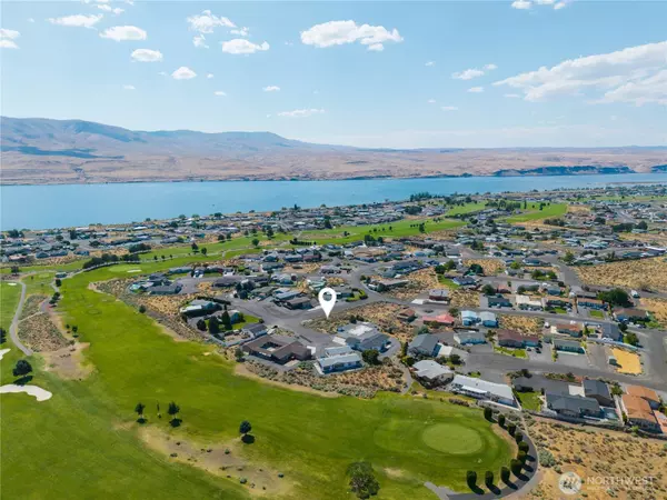 334 NW Rainbow PL SW, Mattawa, WA 99349
