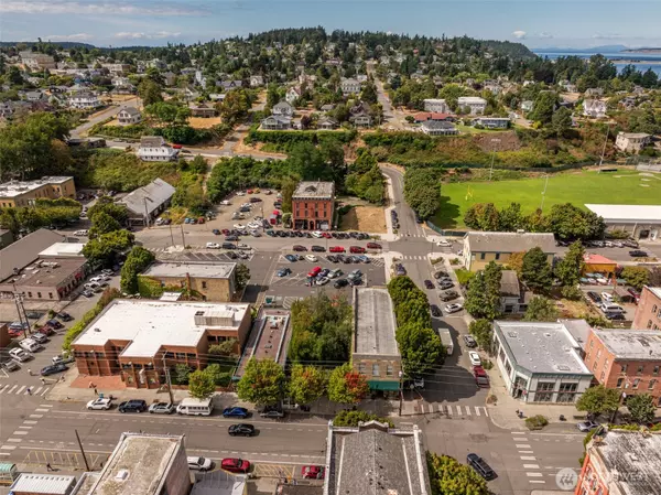 Port Townsend, WA 98368,7 XXX Water ST