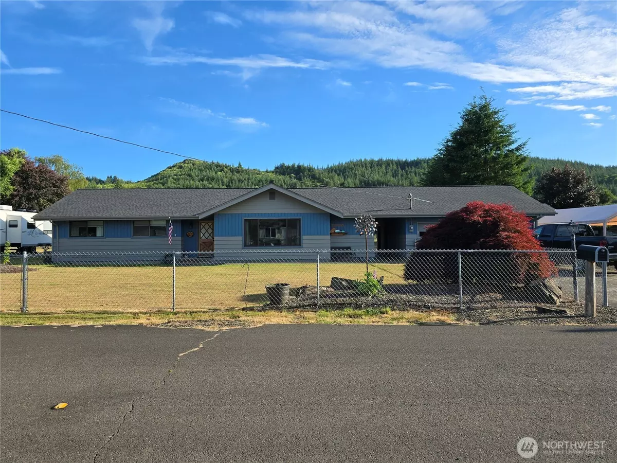 Raymond, WA 98577,2352 Pacific ST