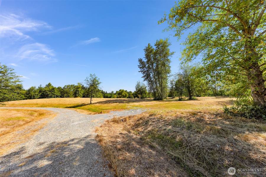 353 E Silverado CT, Bellingham, WA 98226