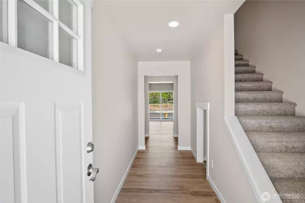 Moses Lake, WA 98837,920 NE Sunburst CT