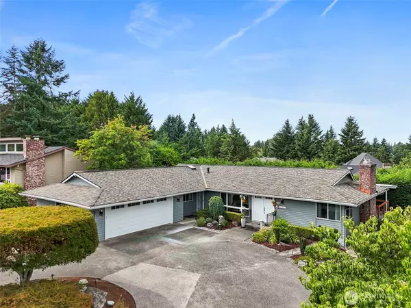 13228 SE 247th ST, Kent, WA 98042
