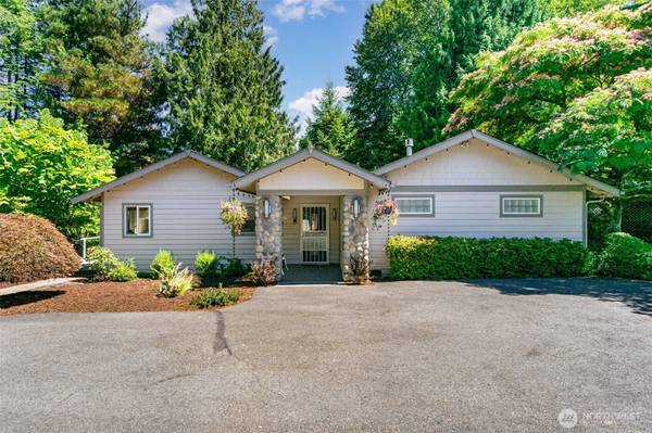 2726 Pioneer WAY E, Tacoma, WA 98404