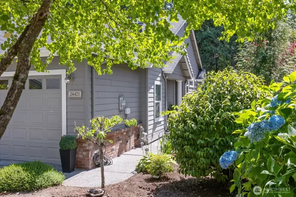 24421 NE Vine Maple WAY, Redmond, WA 98053