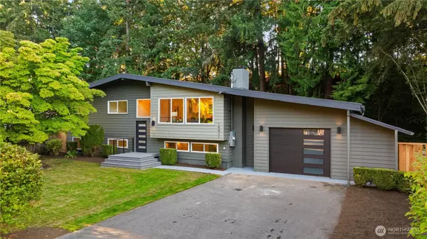 10431 NE 130th ST, Kirkland, WA 98034