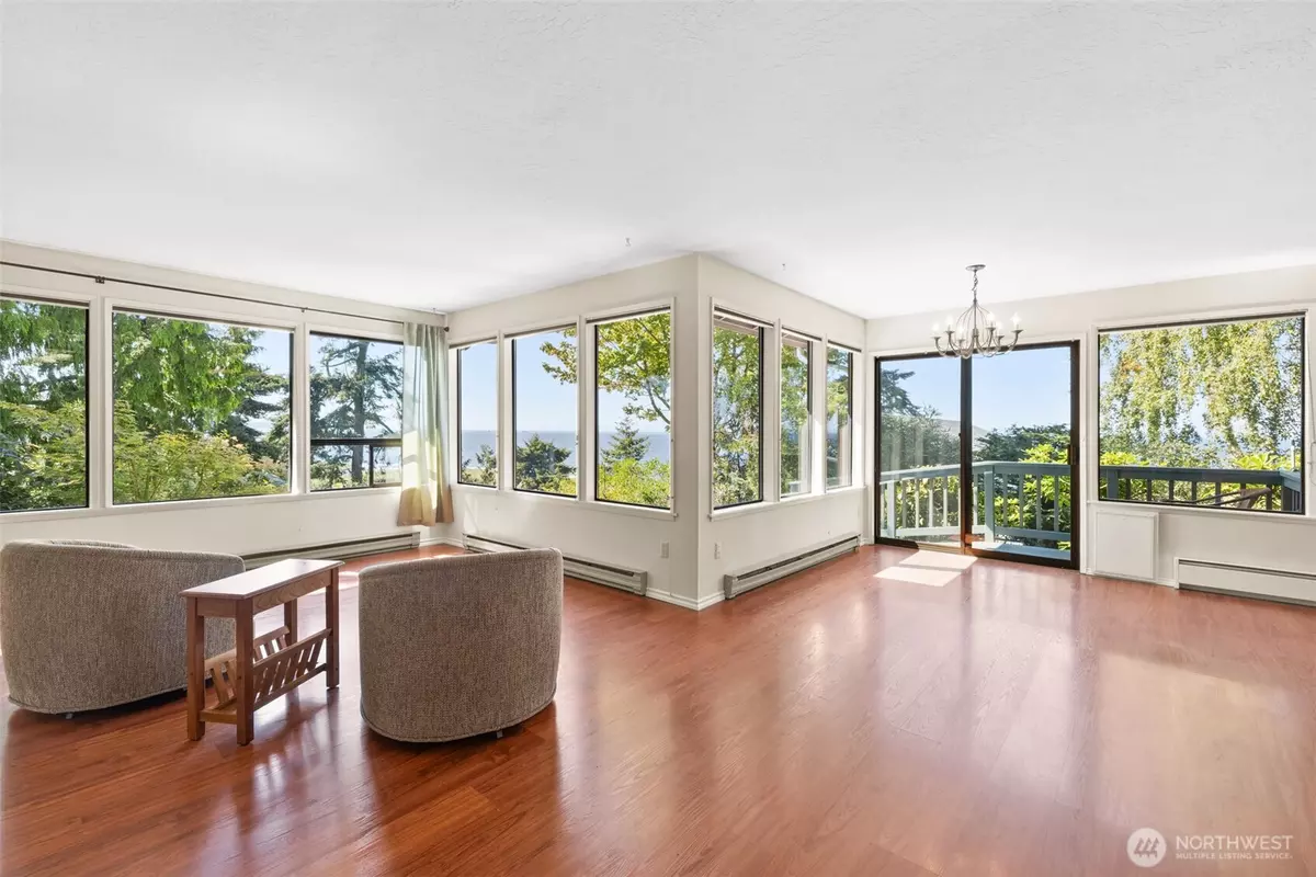 Port Angeles, WA 98362,72 Vista LN