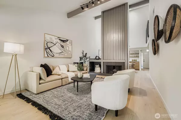 Bellevue, WA 98007,14208 NE 2nd PL
