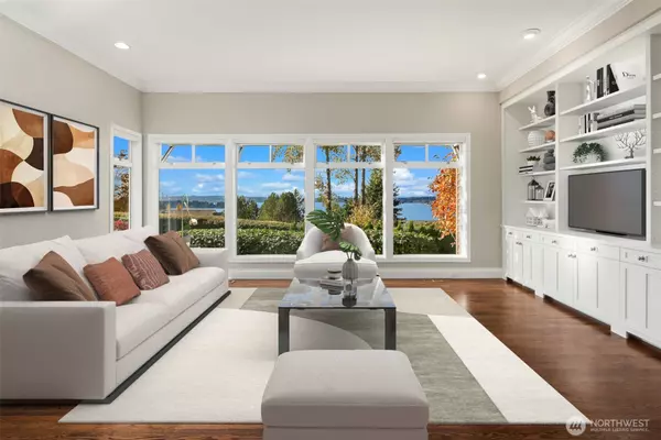 Kirkland, WA 98033,10321 NE 55th ST