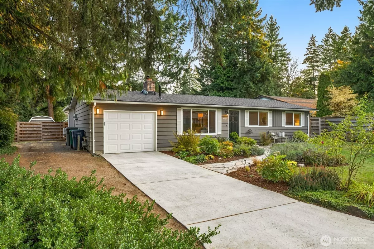 Kirkland, WA 98034,8717 NE 137th PL