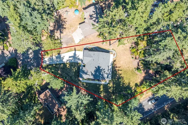 Coupeville, WA 98239,311 Rosewood CT