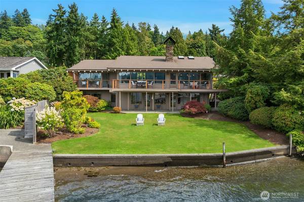4723 Lakehurst LN, Bellevue, WA 98006