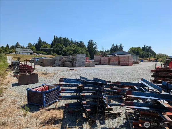 Stanwood, WA 98292,26700 Pioneer HWY