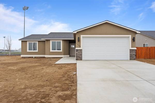 1505 7th AVE NE, Quincy, WA 98848