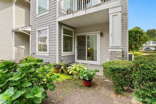 Kent, WA 98032,5810 S 232nd PL #5-6