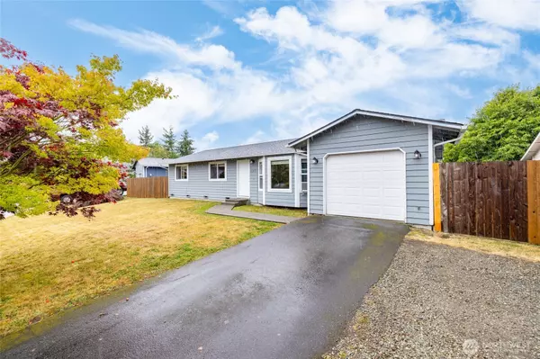 1317 Jessica PL, Mount Vernon, WA 98274