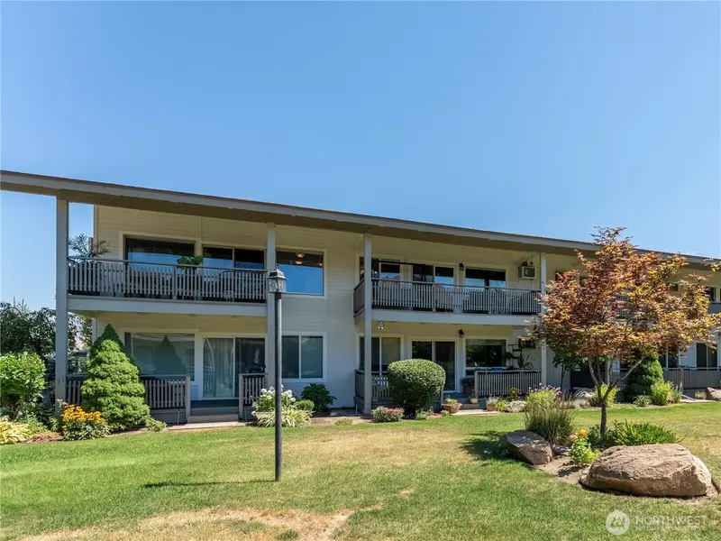 10 S Cove AVE #14, Wenatchee, WA 98801