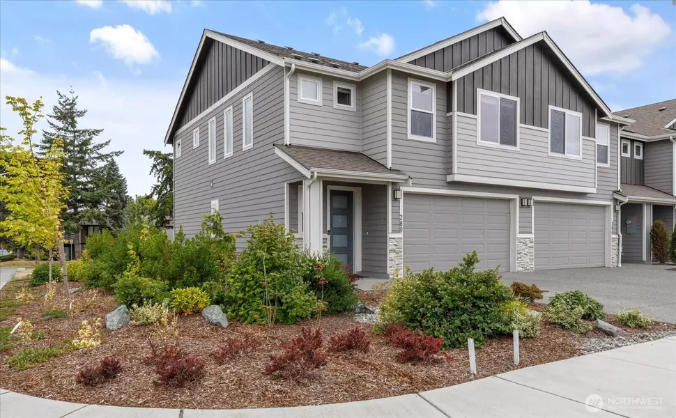 280 SW Ballast WAY, Oak Harbor, WA 98277