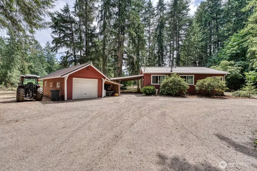 7258 SE Fragaria RD, Olalla, WA 98359
