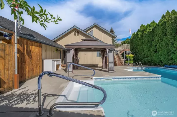 Wenatchee, WA 98801,1513 Apollo PL