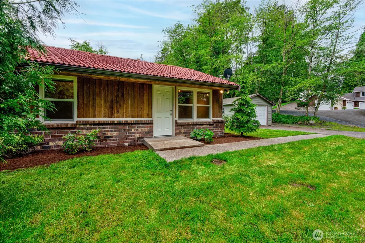 Kenmore, WA 98028,6229 202nd ST NE