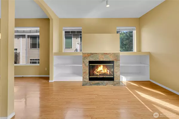 Lynnwood, WA 98087,14902 29th AVE W #F101