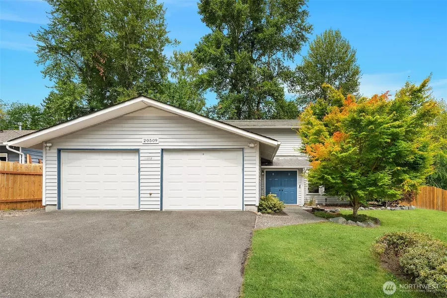 20509 Filbert DR #A & B, Bothell, WA 98012