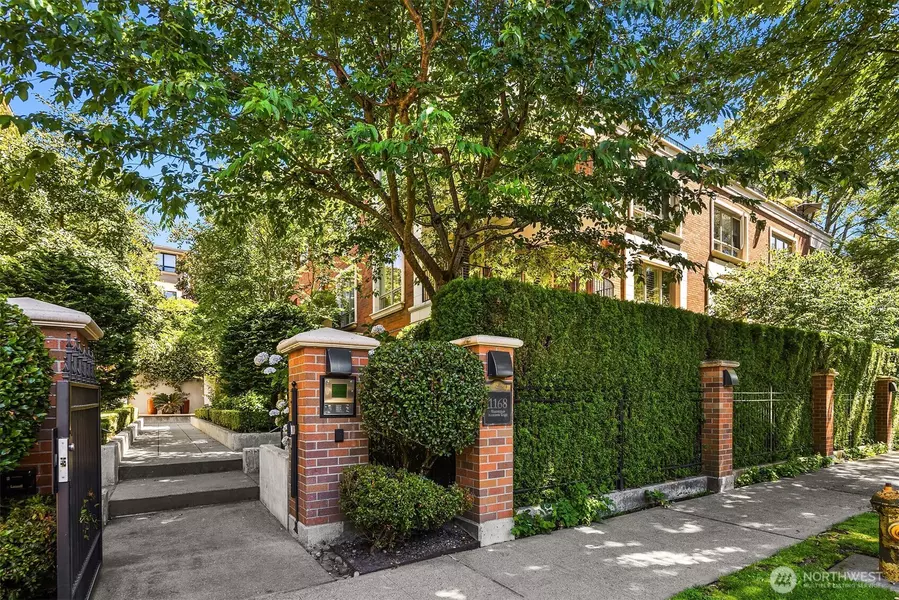 1168 Harvard AVE E #P7, Seattle, WA 98102