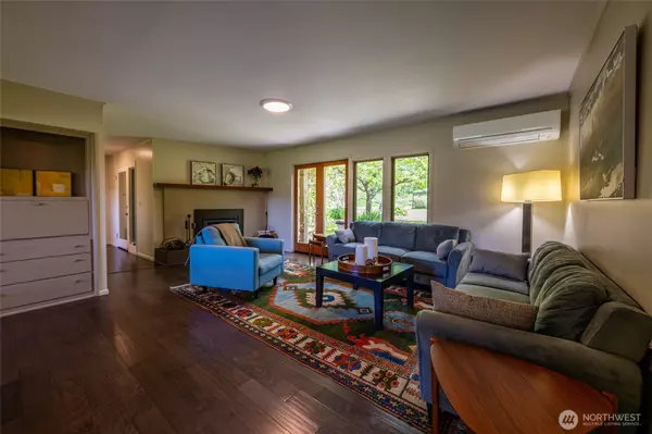 Orcas Island, WA 98245,280 Dolphin Bay RD