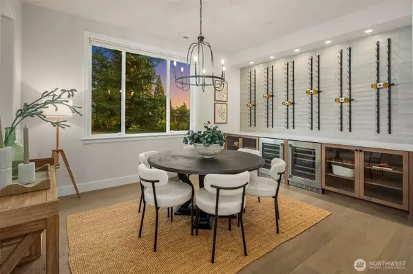 Woodinville, WA 98072,15338 152nd AVE NE