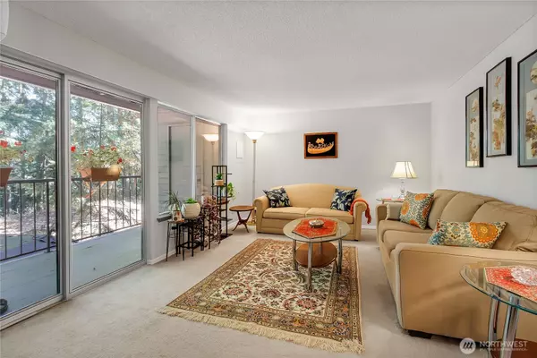 Lakewood, WA 98498,8609 Zircon DR SW #E4