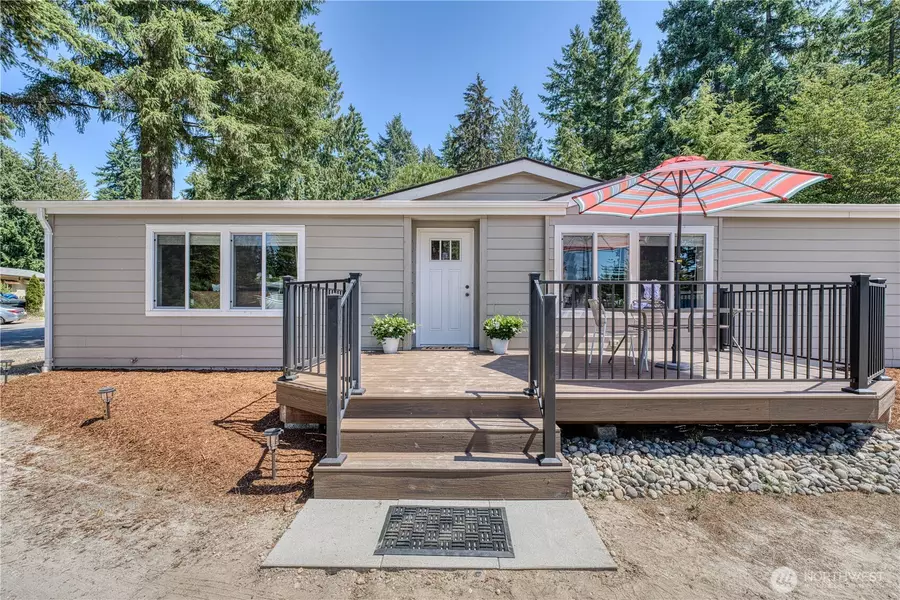 4898 Barbara LN SE, Olalla, WA 98359