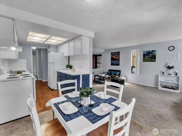 Kent, WA 98031,10210 SE 239th ST #6