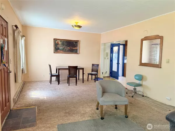 Creston, WA 99117,150 SW South 1st