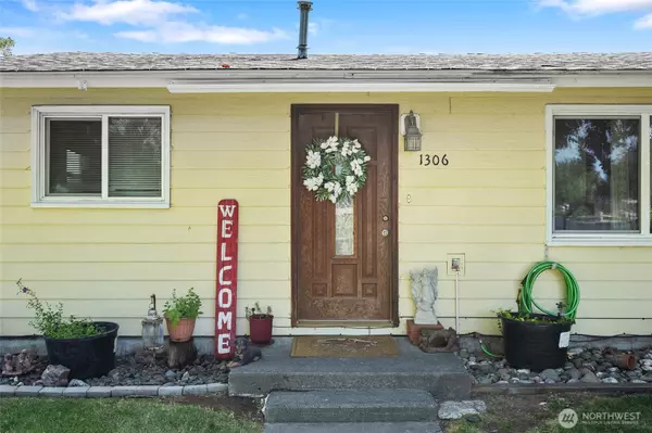 Othello, WA 99344,1306 E Spruce ST
