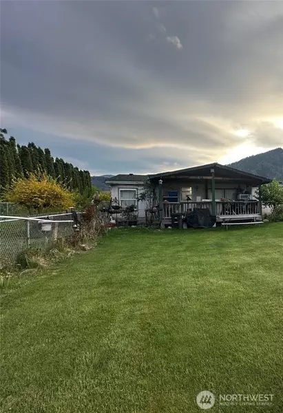 2775 Washington ST, Manson, WA 98831