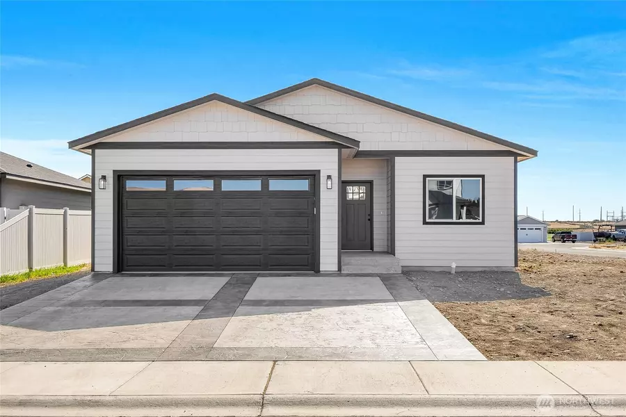 2396 Pacific ST, Ephrata, WA 98823