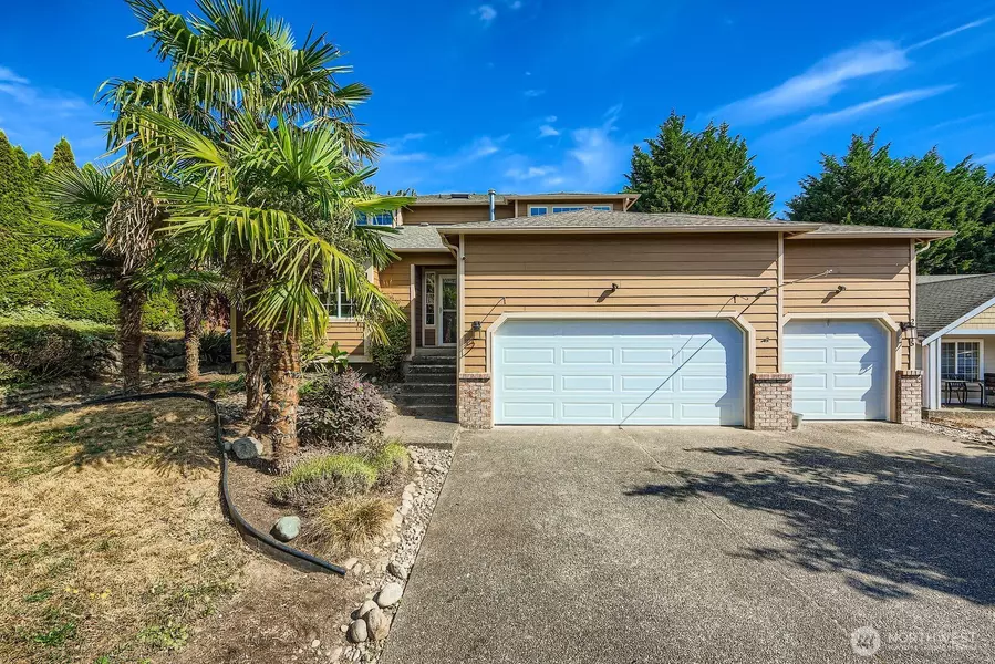 24015 130th AVE SE, Kent, WA 98030