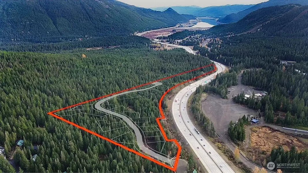 7 Yellowstone Estates RD, Snoqualmie Pass, WA 98068