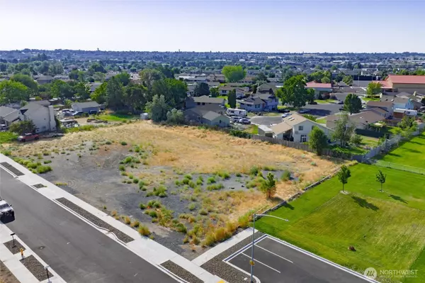 1039 W Virginia ST, Moses Lake, WA 98837