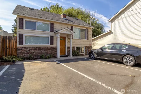 15 Eagan ST, Walla Walla, WA 99362