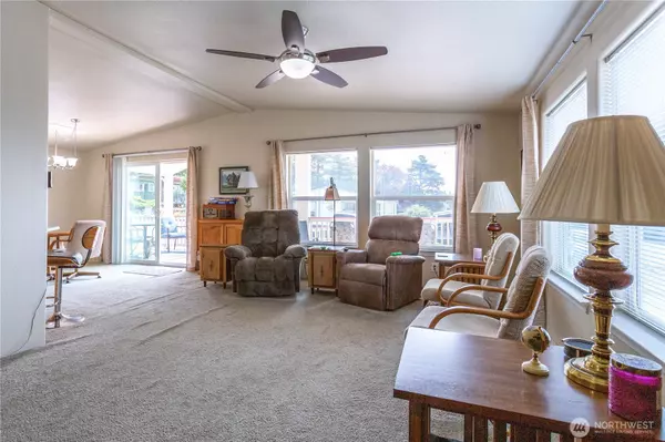 Mount Vernon, WA 98273,11453 Bayview Edison Rd #16