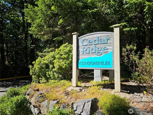 Redmond, WA 98052,14622 NE 80th #35B
